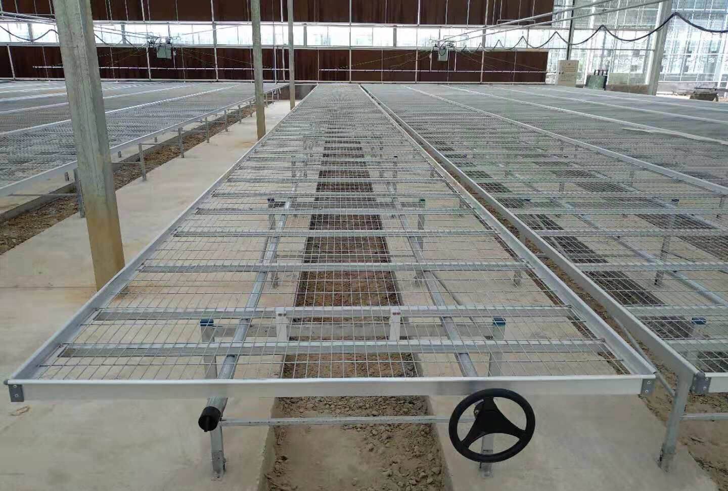 Wholesale Metal Mesh Rolling Bench Table For Flowers
